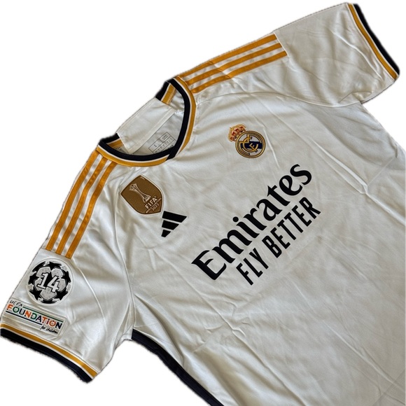 Soccer Jersey Modric #10 Real Madrid | ALL SIZES - Picture 4 of 4